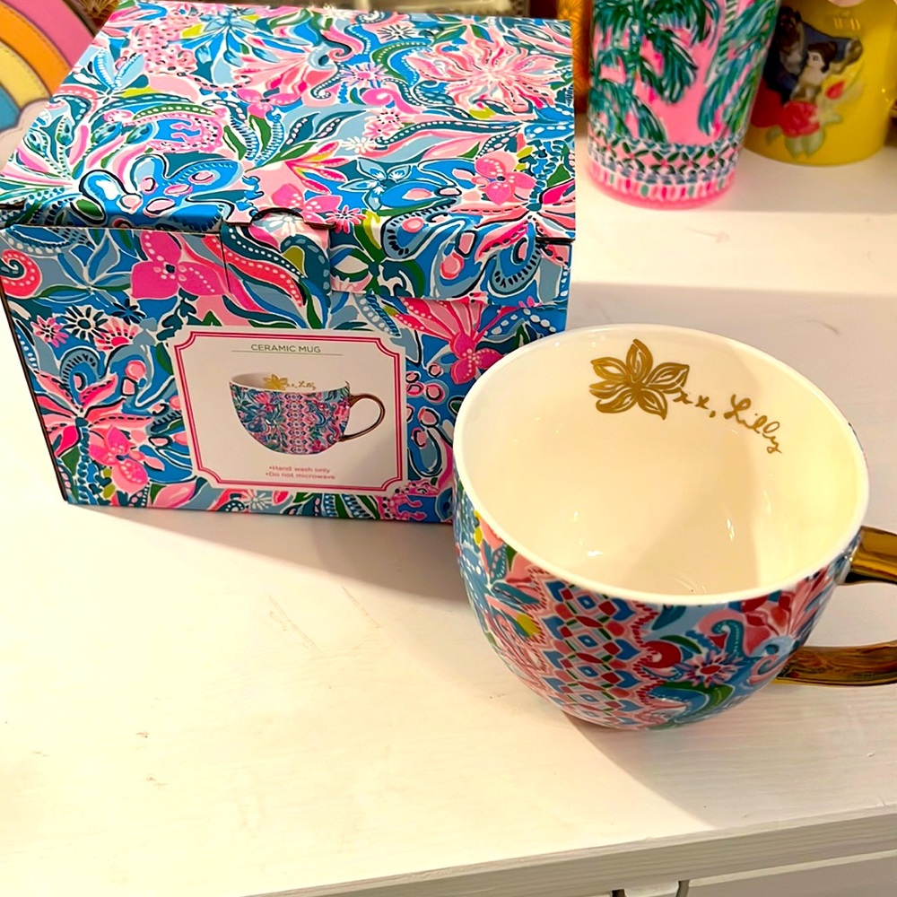 Nwt Lilly coffee mug